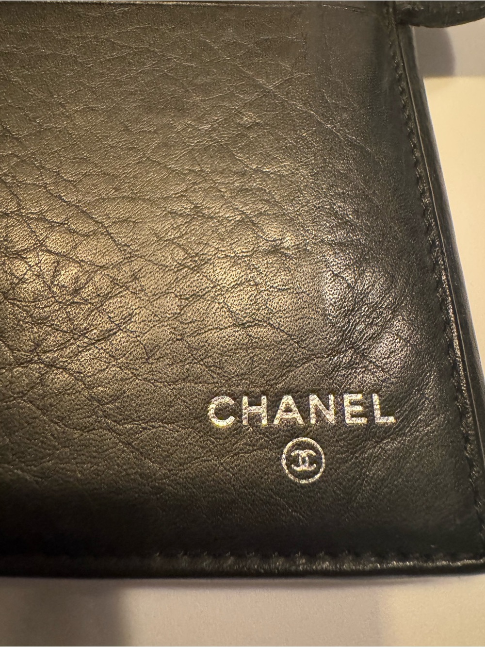 CHANEL Black Leather Long Wallet with CC Button Strap - Picture 4 of 11